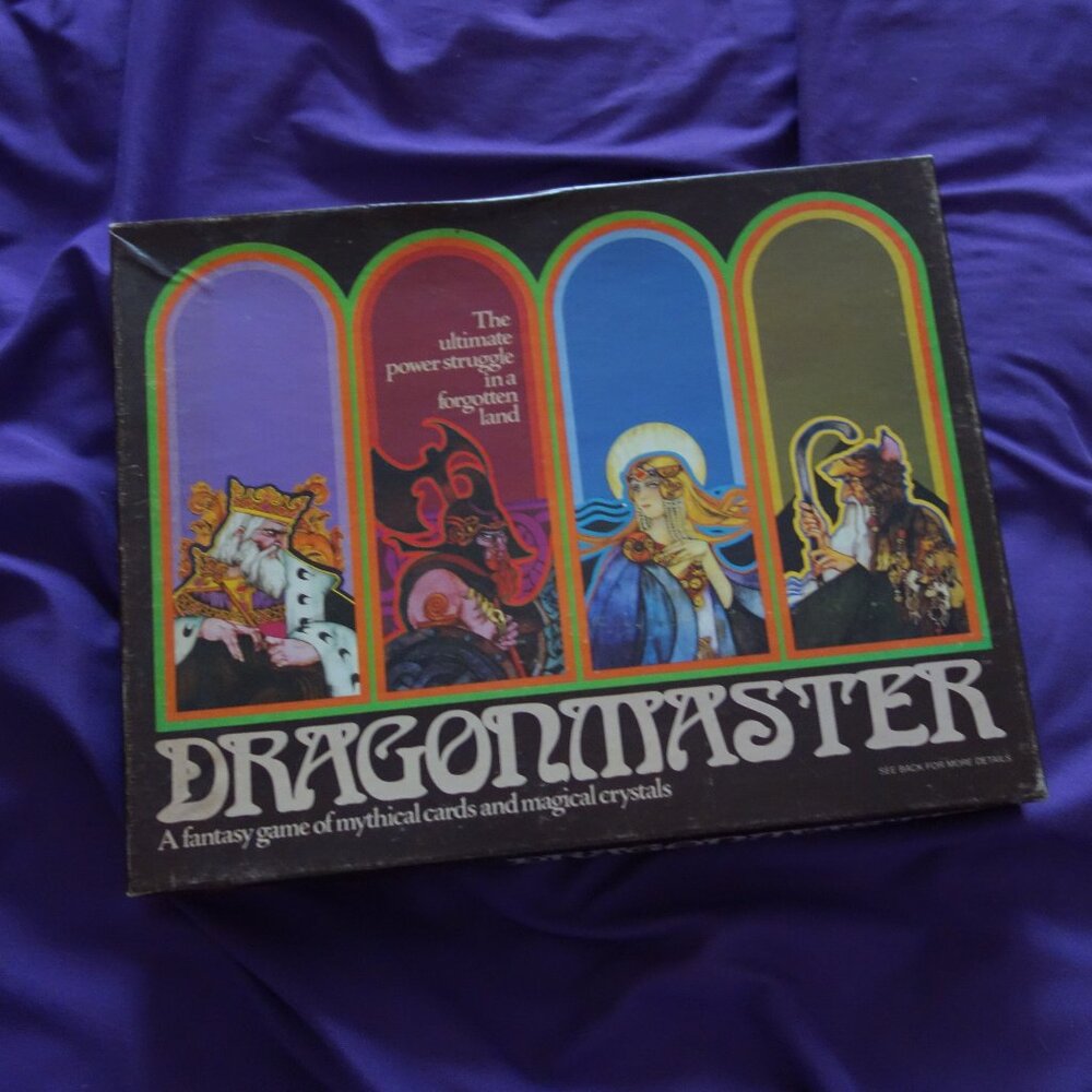 Vintage 1981 Milton Bradley E.S. Lowe Dragonmaster A Fantasy Card Game E2100